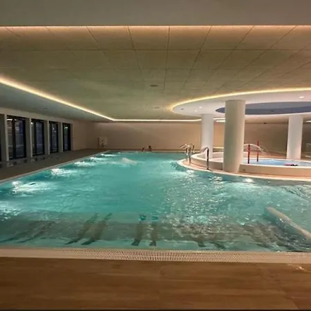 Luxurious Near The In Apartment